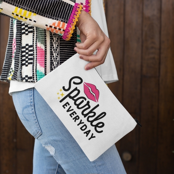 natalythyme Handbags - 13. Zipper pouch for makeup cute and stylish